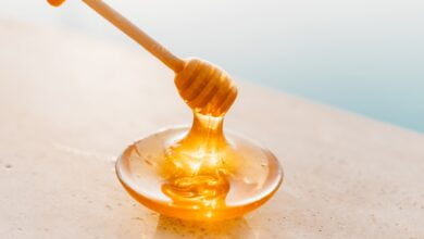 أعراض مرض القلب العسل, العسل الأسود, العسل الملكي, العسل الملكي للرجال, شمع العسل, صباح العسل, فوائد العسل, فوائد العسل الأبيض, فوائد العسل الأبيض على الريق, فوائد العسل الأسود, فوائد العسل الاسود, فوائد العسل النحل, فوائد شمع العسل